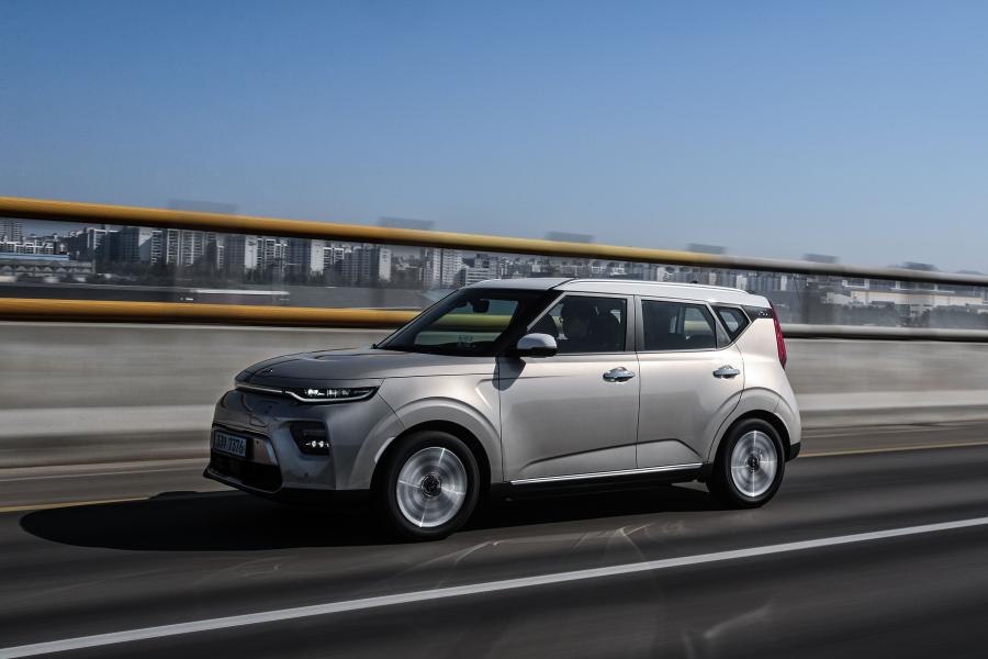  Kia Soul EV (SK3) 2019 года  (KR) (фото 5 из 35)
